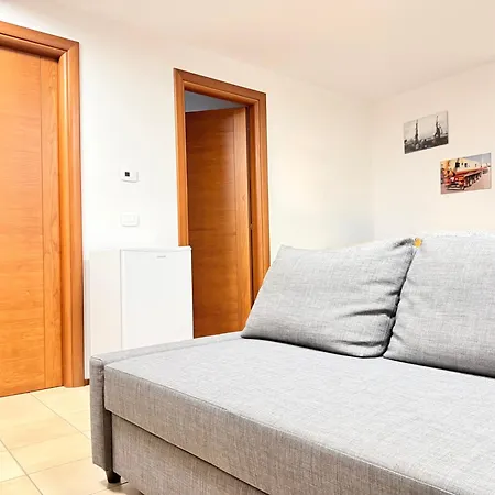 S370 - Sirolo, Con Giardino E Aria Condizionata *